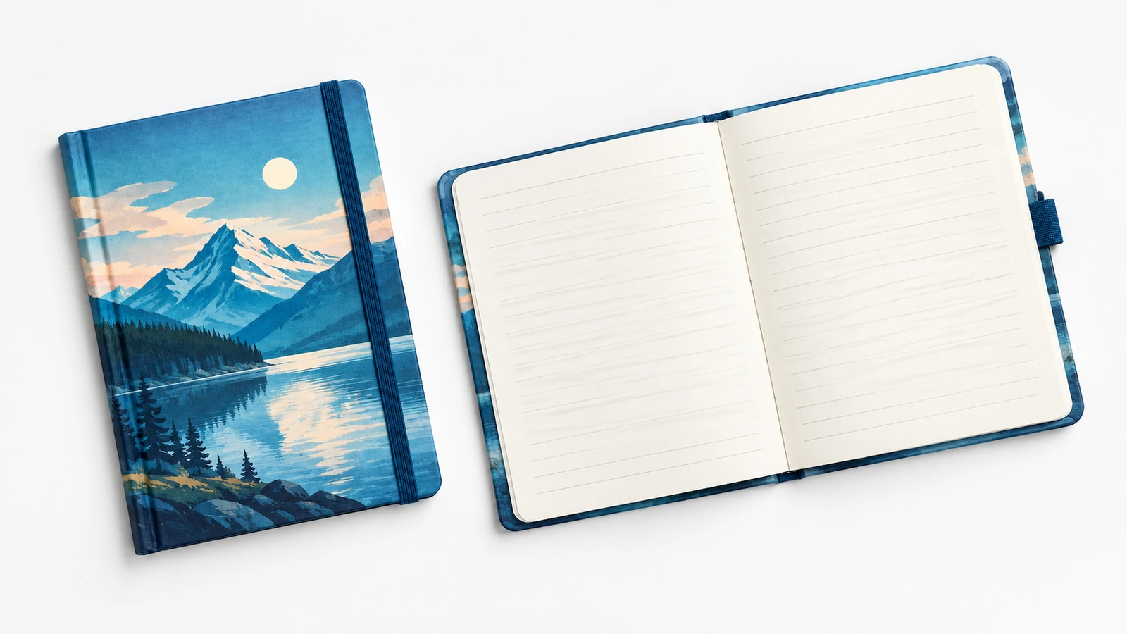 Illustration d'un carnet fermé au motif lac de montagne, à côté d'un carnet ouvert à pages réglées et à couverture bleue