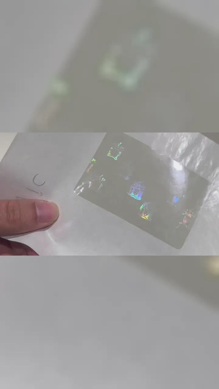 Victoria film holographique transparent pour permis de conduire | VIC film holographique de sécurité pour cartes d’identité : vidéo courte